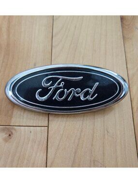 FORD EMBLEM 3.5 inch D720B
